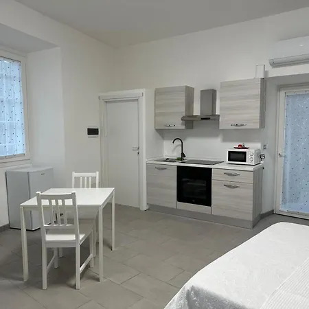Rifugio Del - Con Cortile Interno דירה