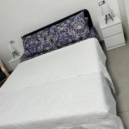 Rifugio Del - Con Cortile Interno דירה *